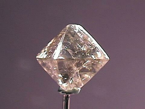 diamond.jpg, 32677 bytes, 9/6/00