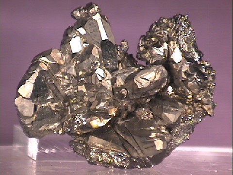 pyrite.jpg, 59414 bytes, 9/4/00