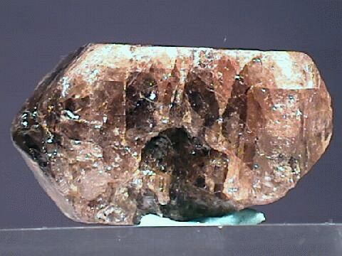 zircon_brown.jpg, 36059 bytes, 9/6/00